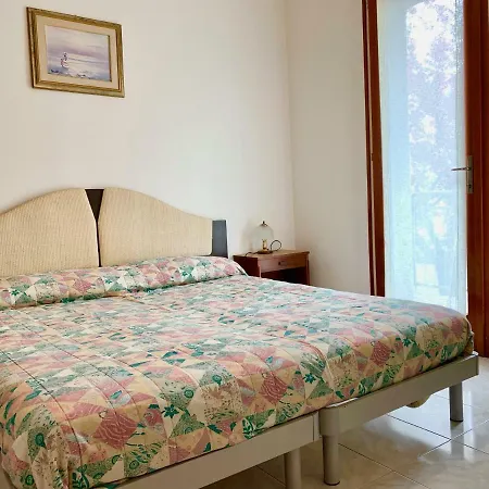 Cortina 2 Apartment *